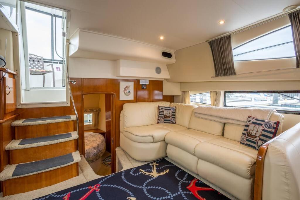 Sea Pearl Boston Yacht Hotell Eksteriør bilde